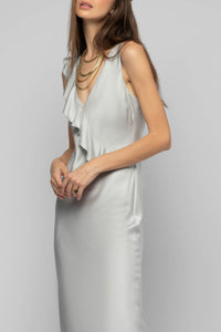 11 QTY NEW ROBE MIDI A VOLANTS