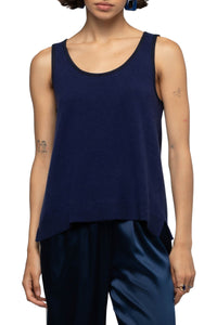 12 QTY NEW DEBARDEUR AVEC DETAIL EN SUEDE