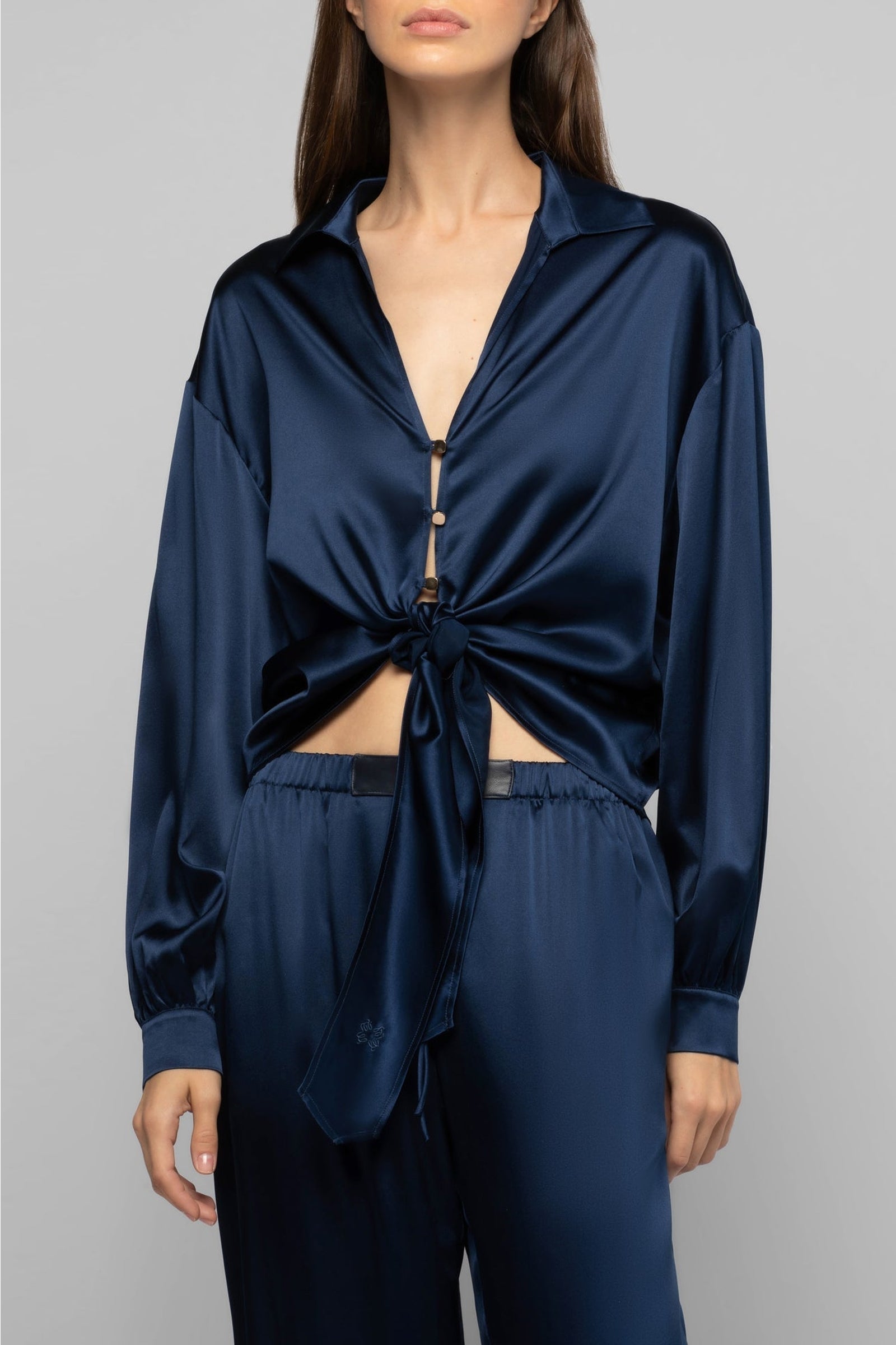 Taeva silk blouse with ties at waist - Navy