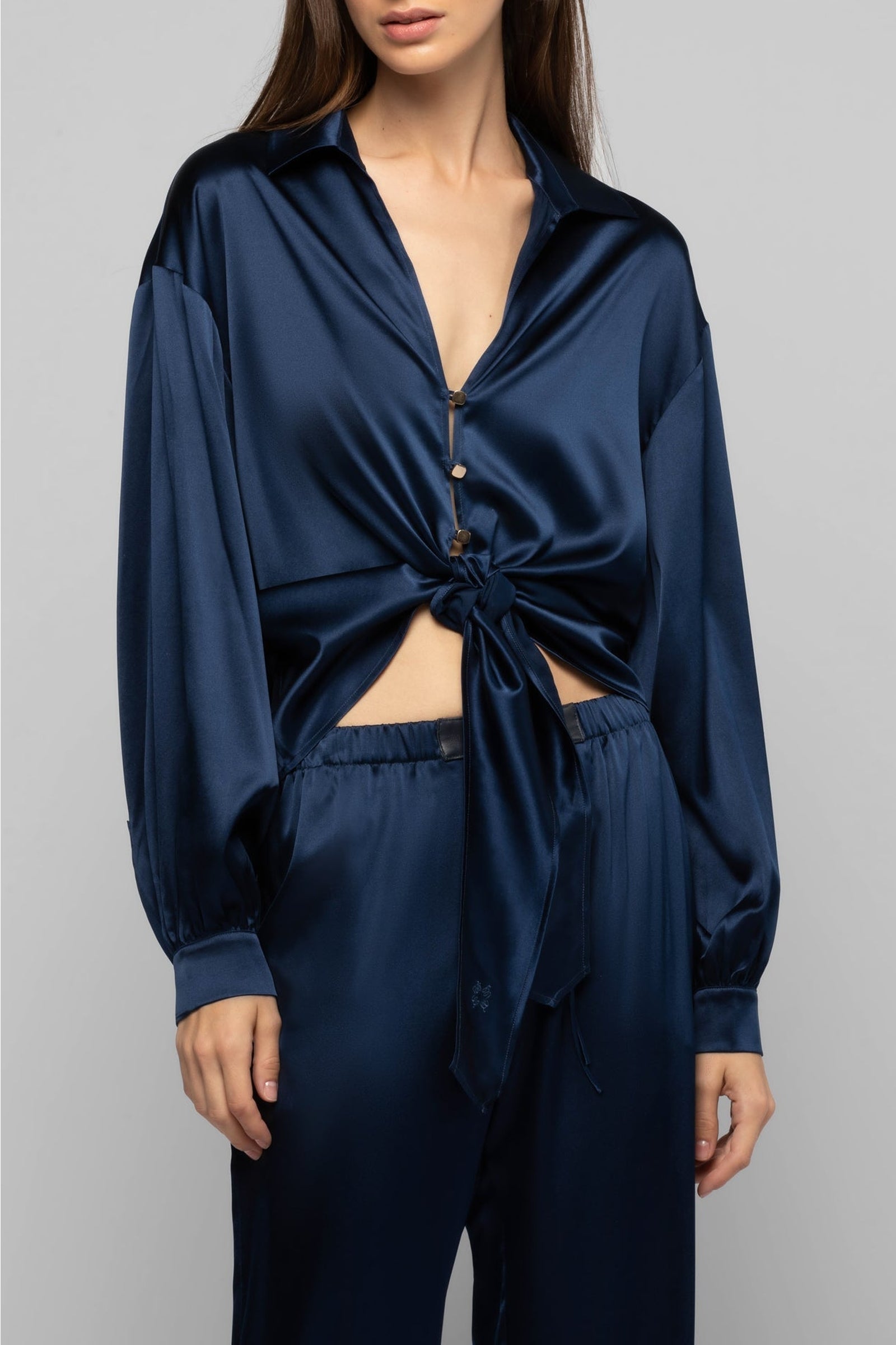 Taeva silk blouse with ties at waist - Navy