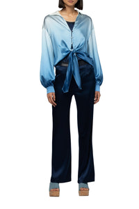Taeva blouse in silk with ties at waist - Tie & Dye Blue