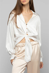 Blouse Taeva en soie avec pans à nouer à la taille  - White