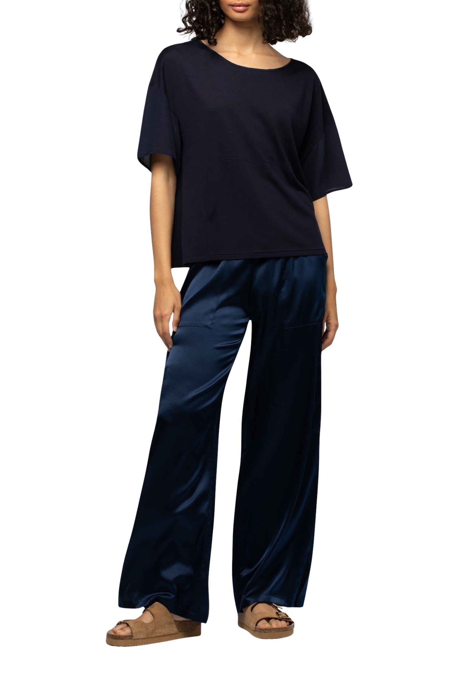 12 QTY NEW TSHIRT AVEC MANCHES EN SOIE