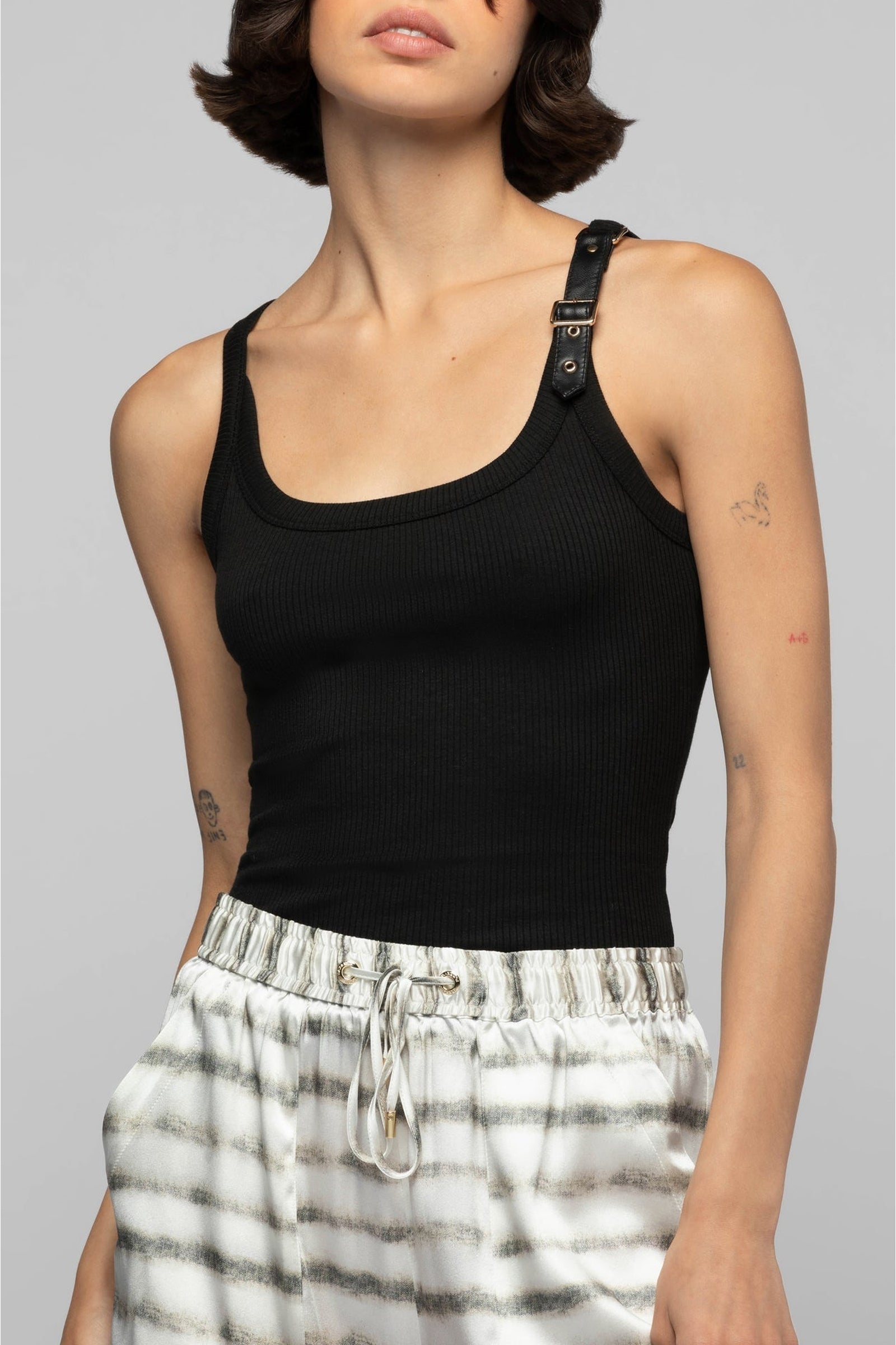 Tanastasia sleeveless tank top - Black
