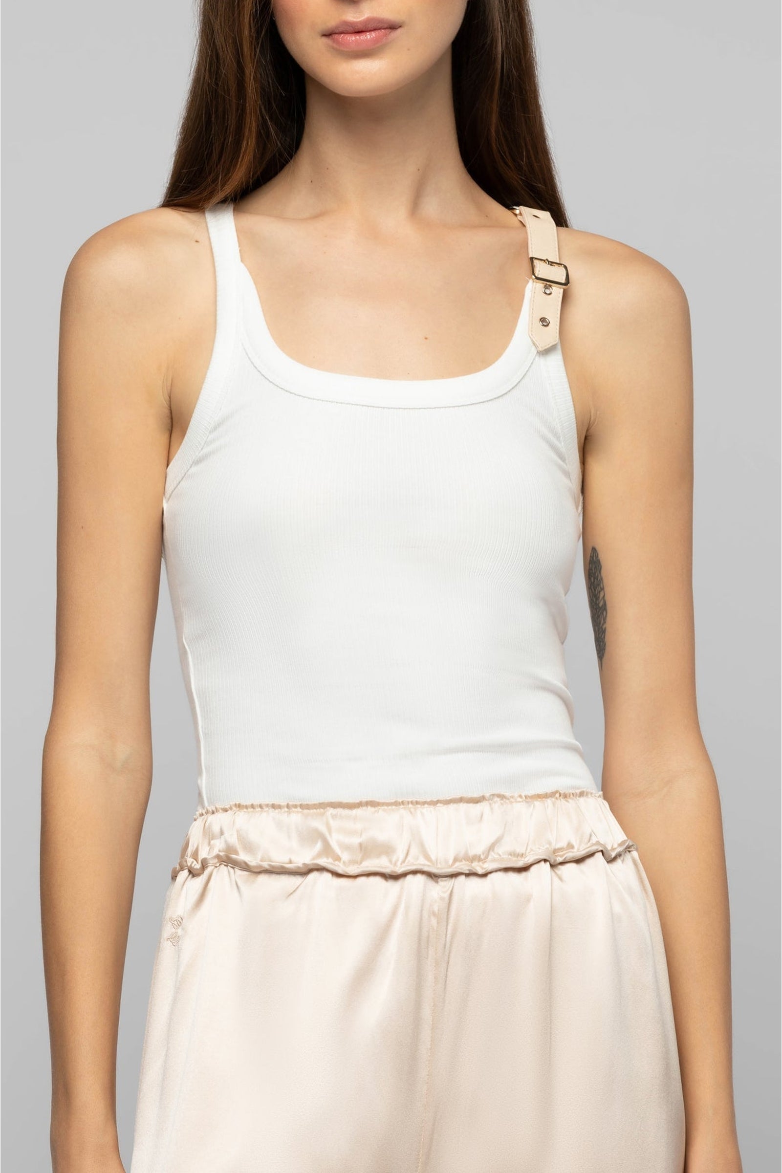 Tanastasia sleeveless tank top - White