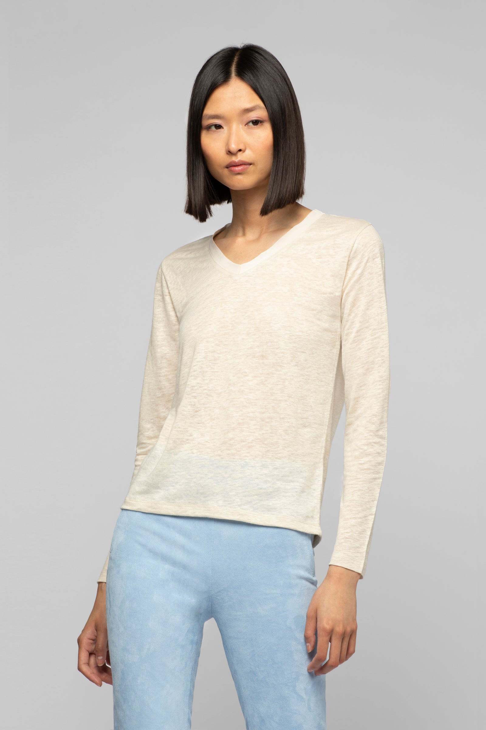 10 QTY NEW T SHIRT COL V ET ML