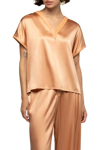 12 QTY NEW TSHIRT COL V,  DETAIL EN CUIR