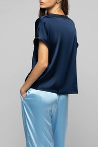 14 QTY NEW TSHIRT COL V,  DETAIL EN CUIR