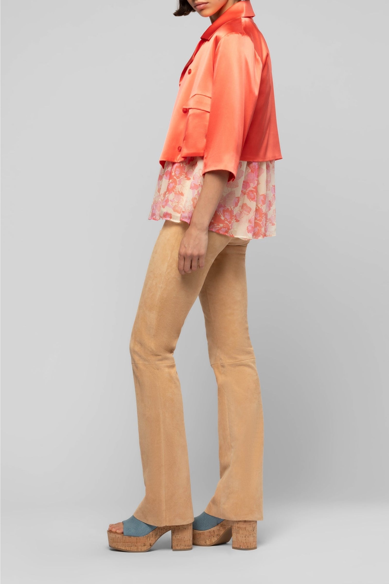 Vaicha short silk jacket inspired by a man's jacket - Coral