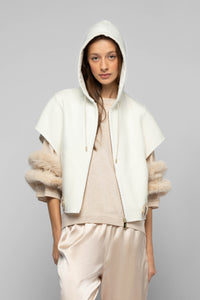 1 QTY NEW CAPE A CAPUCHE ET DETAILS CUIR