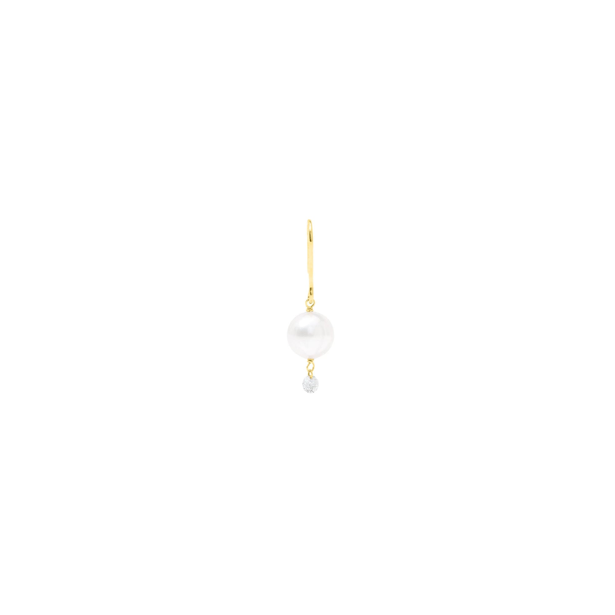 1qty RELIQUAT 250€/ QTY IN : 1-QTY OUT : 1- ST : 100% // Boucle d’oreille Perlée courte 1 diamant 1 perle -Jaune