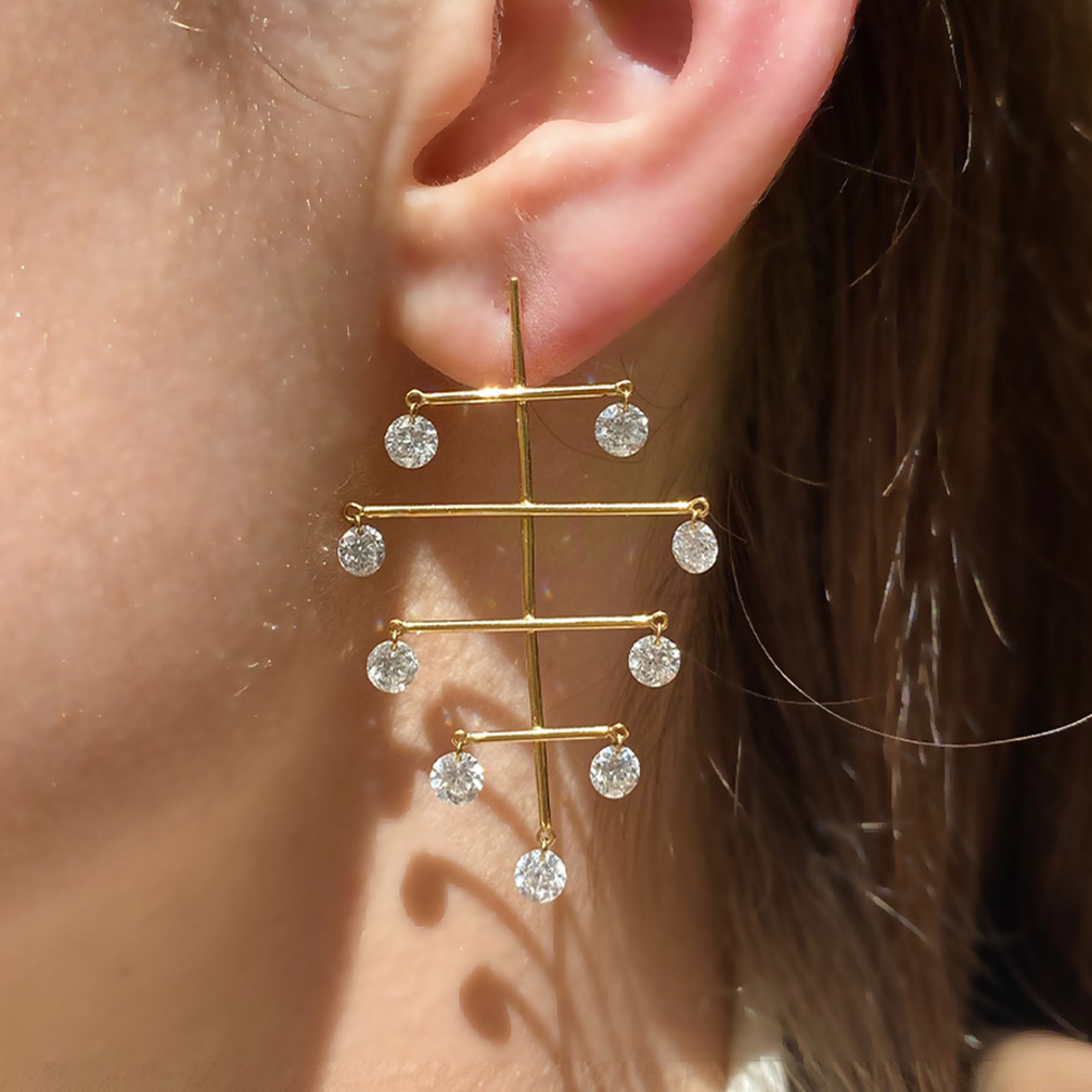 Mono boucle Calder sertie de diamants - Or Jaune