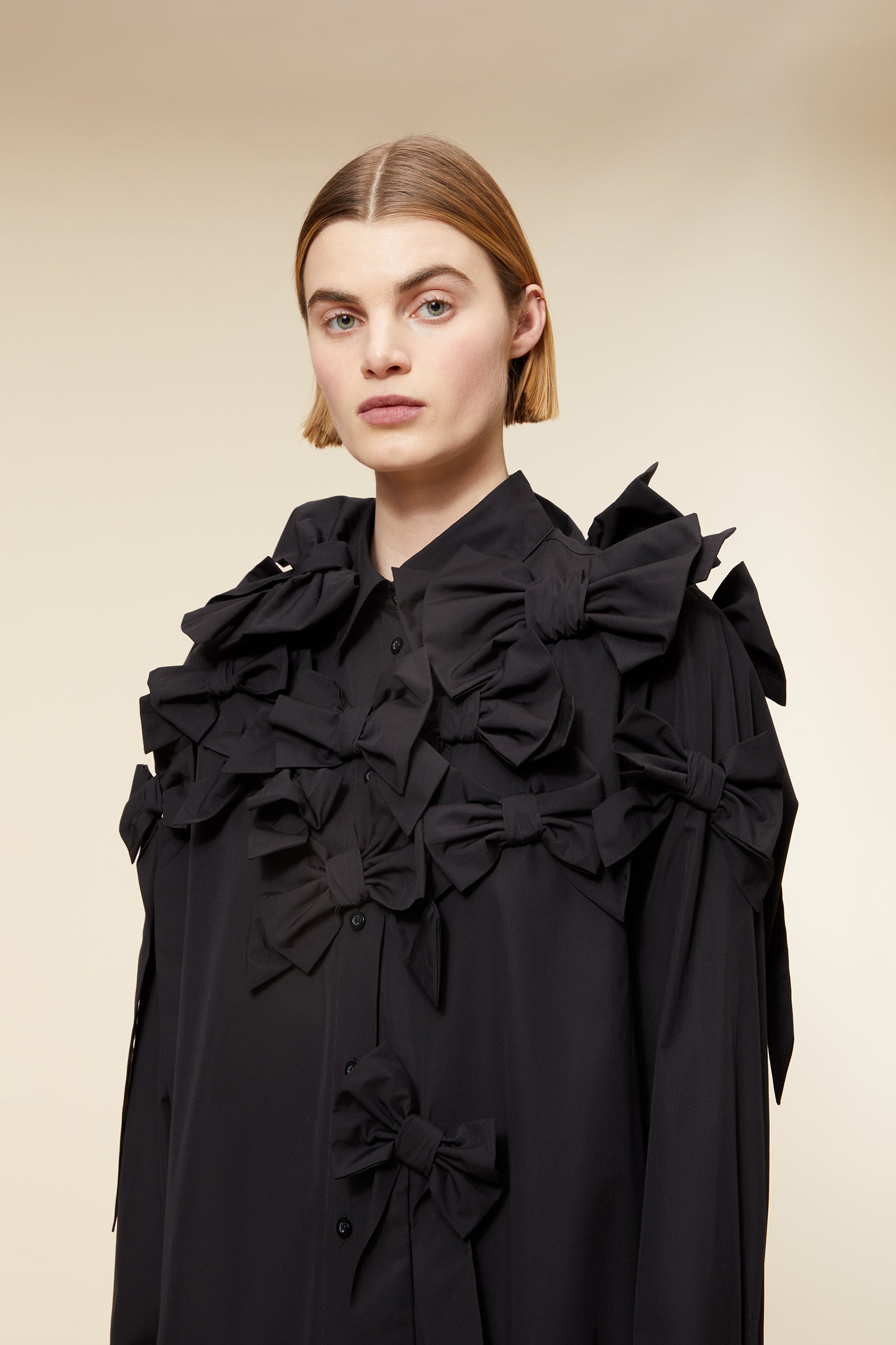 Black / BOW BOUQUET SHIRT DRESS