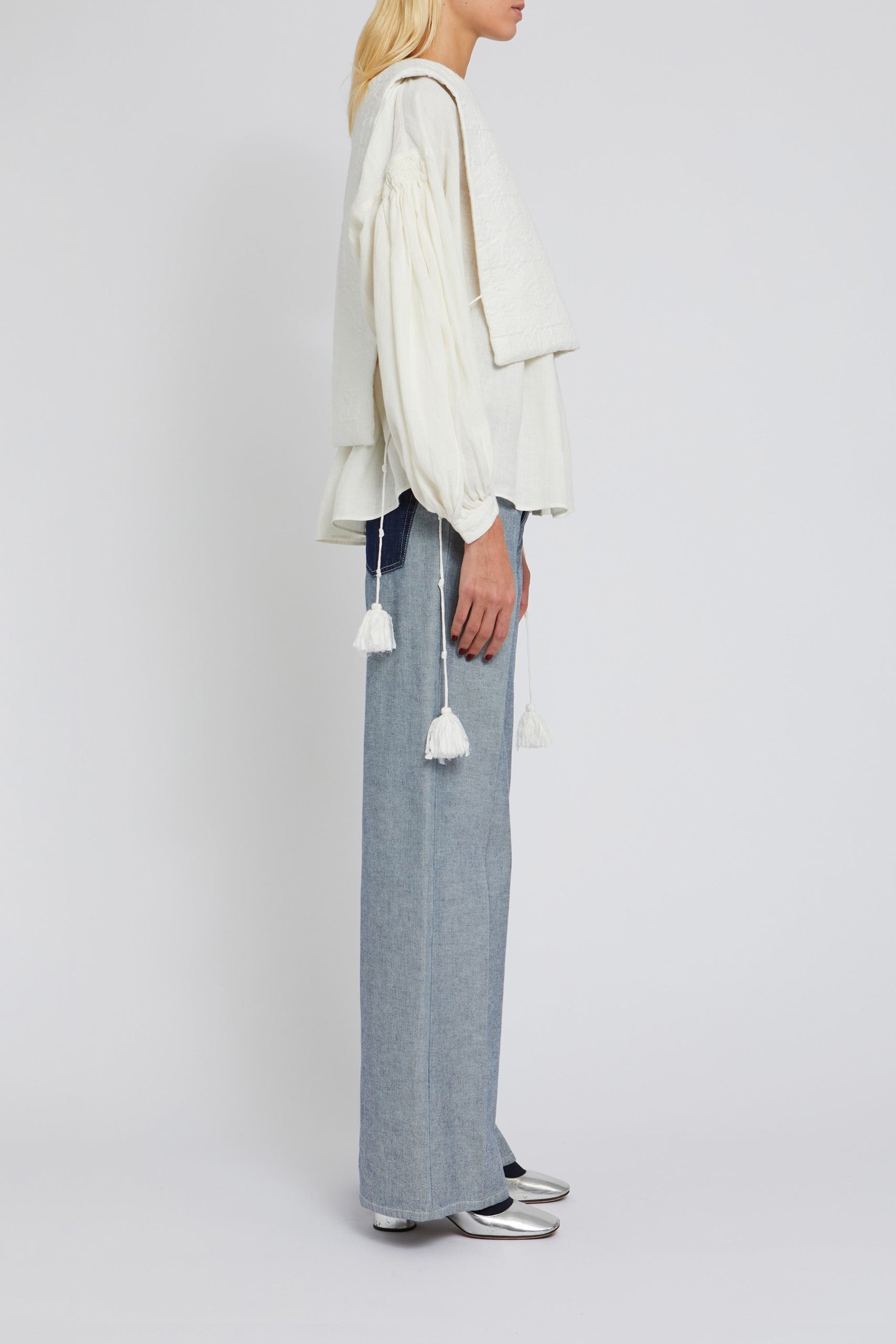 Plastron Edna brodé en lin - White