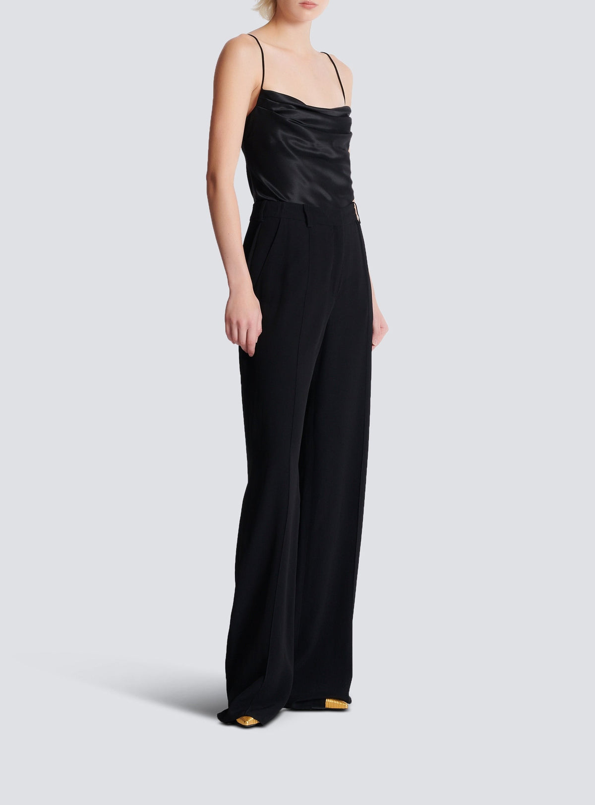 Pantalon tailleur droit en crêpe - Noir