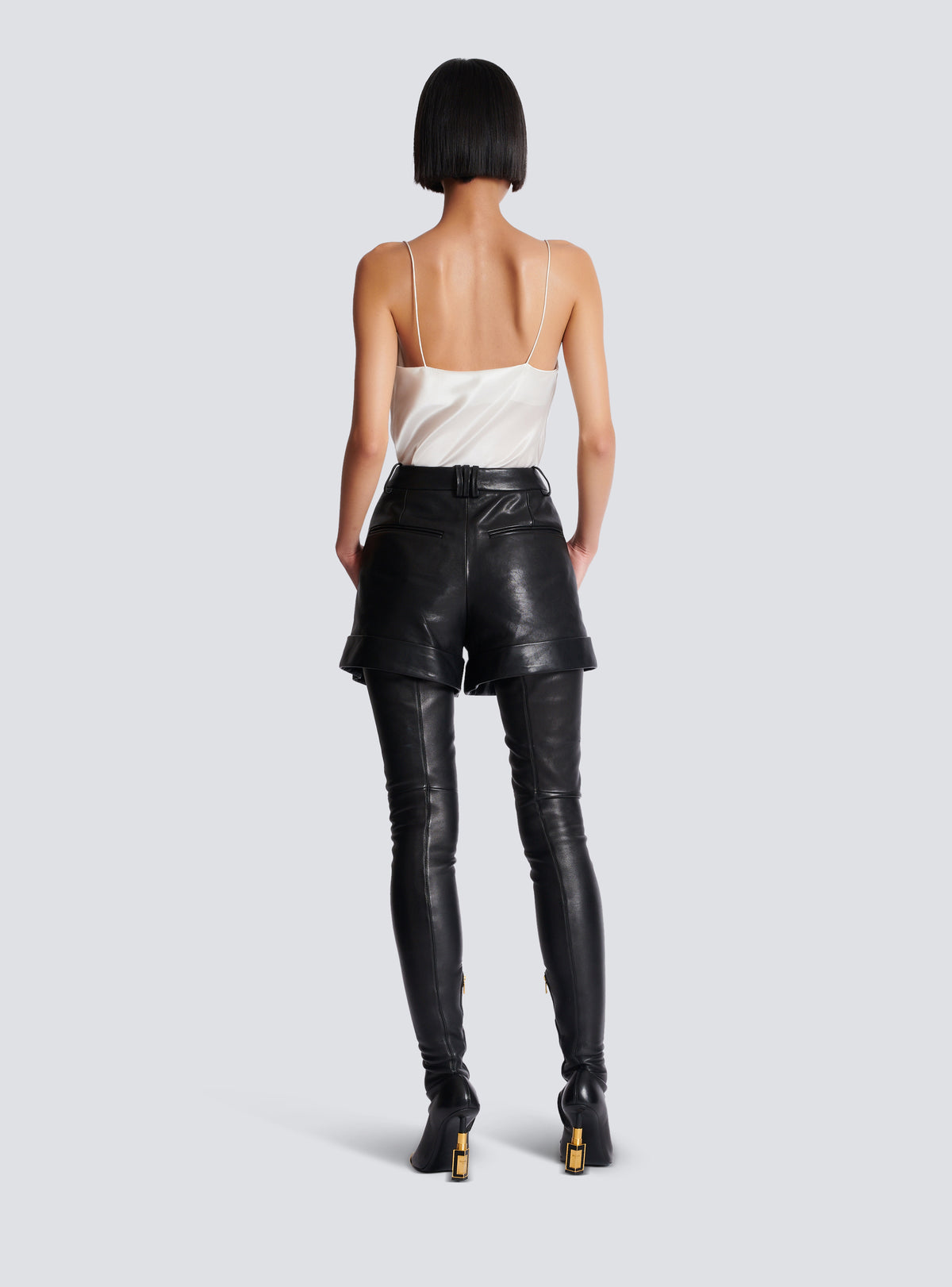 Short à plis en cuir d'agneau - Noir