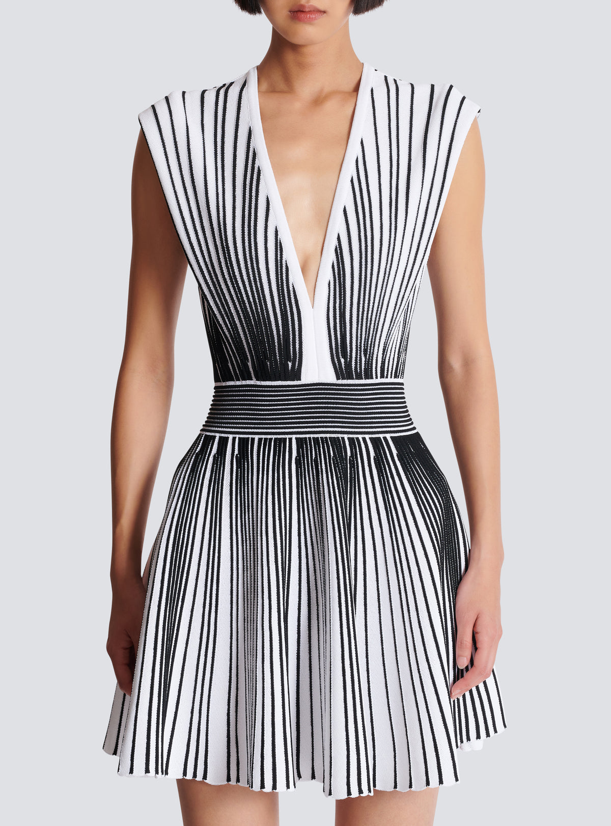 Robe patineuse en maille bicolore  - Blanc & Noir