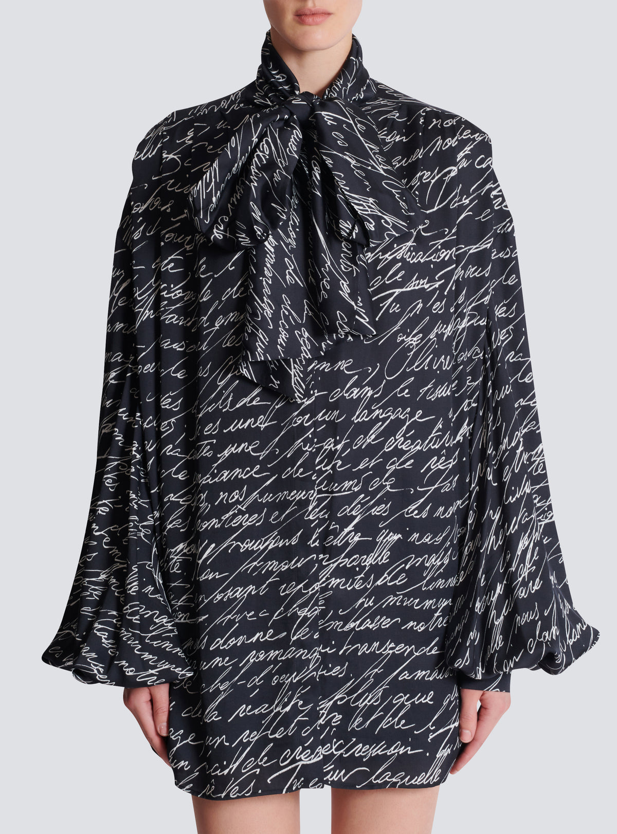 Chemise à col lavallière imprimée « lettre d'amour » - Noir & Blanc