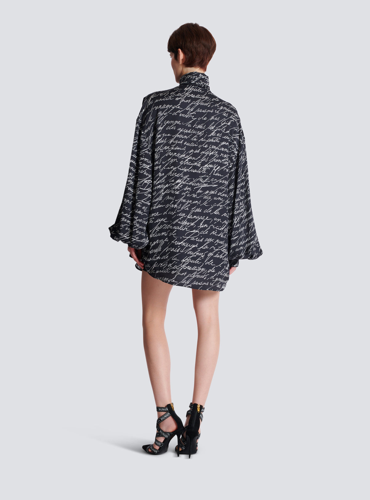 Chemise à col lavallière imprimée « lettre d'amour » - Noir & Blanc