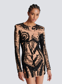Robe courte brodée à motif trompe-l’œil corps - Nude & Noir