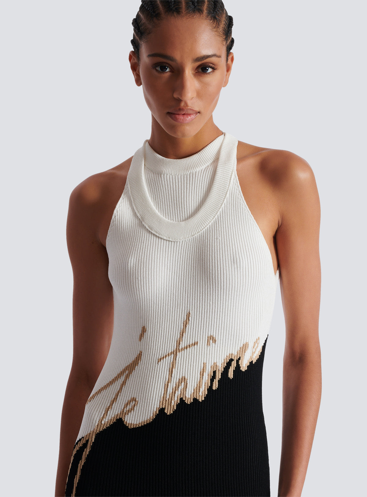 Robe longue en maille jacquard « lettre d'amour » - Noir & Nude & Blanc