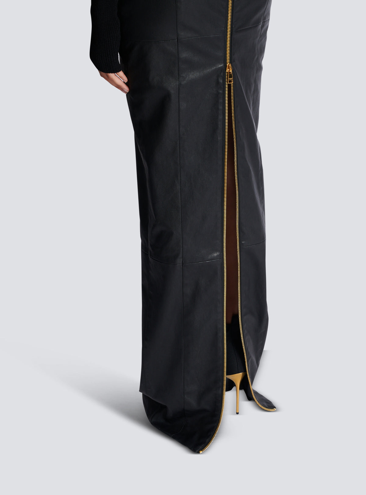 Robe longue bi-matière en maille et cuir d'agneau - Noir & Noir