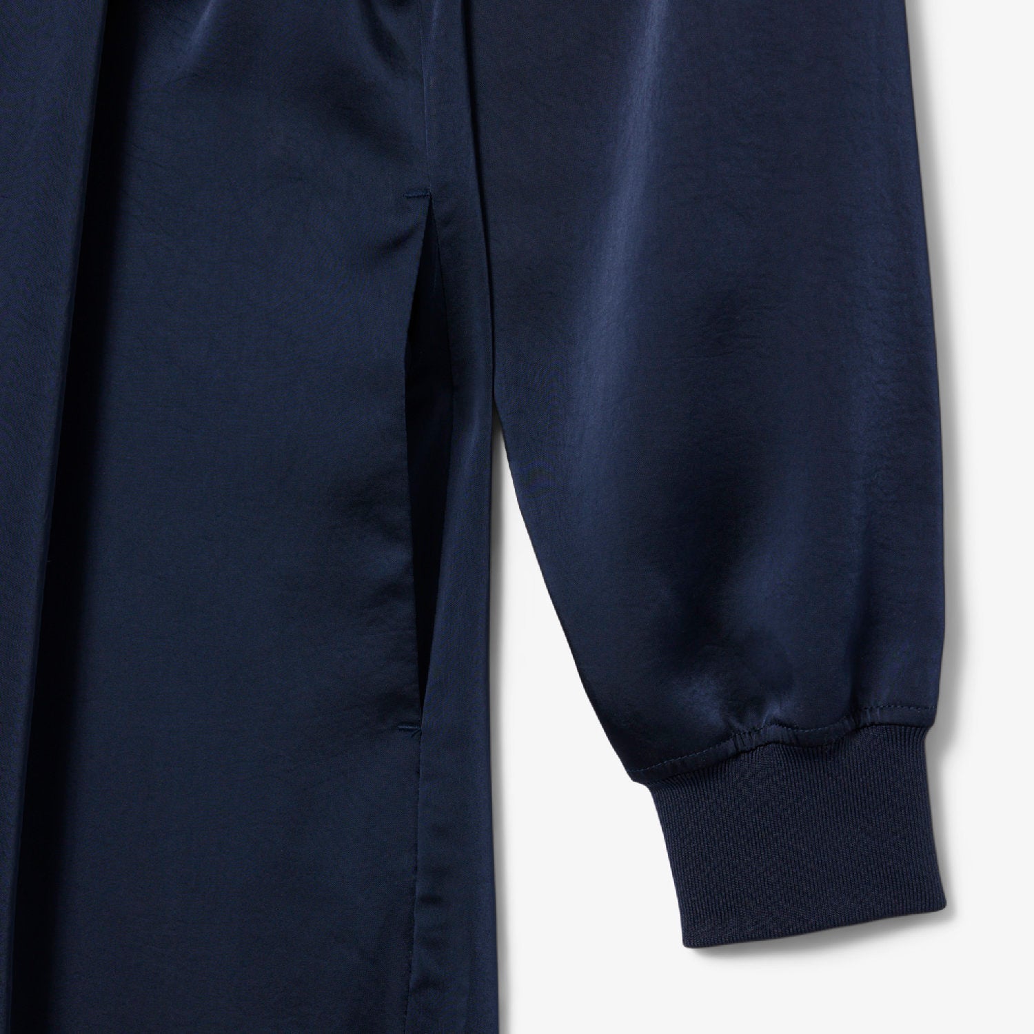 Robe fluide ceinturée à manches longues en satin - Marine