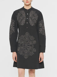 Robe courte brodée Eglantine - Black