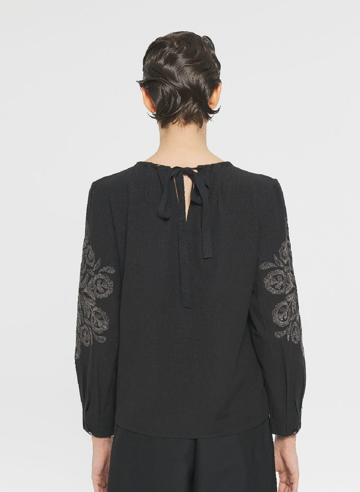 Chemisier brodé Eglantine - Black