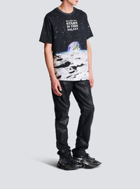 T-shirt imprimé terre et étoiles - Noir & Multicolore