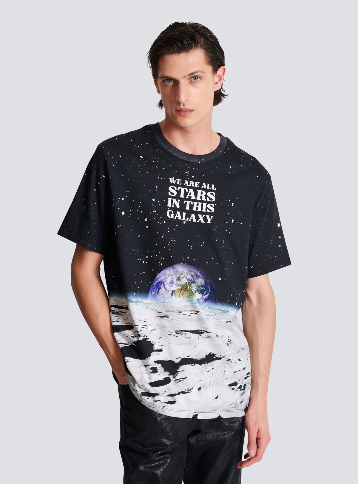 T-shirt imprimé terre et étoiles - Noir & Multico