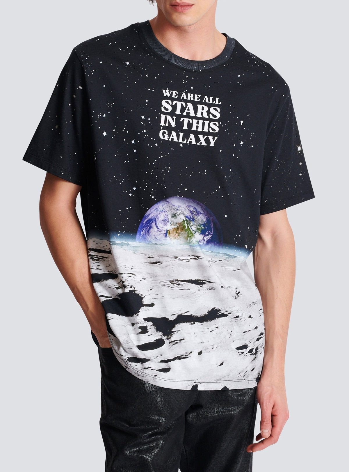 T-shirt imprimé terre et étoiles - Noir & Multicolore