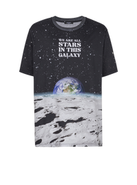 T-shirt imprimé terre et étoiles - Noir & Multico