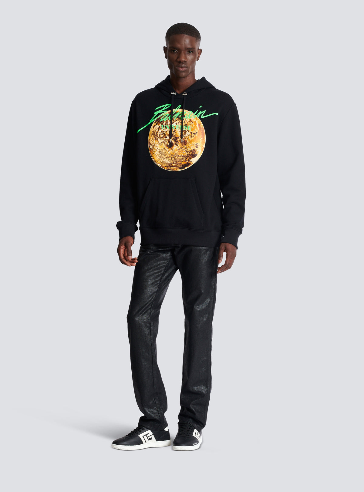 Hoodie imprimé balmain universe logo et planète - Noir & Or & Jade