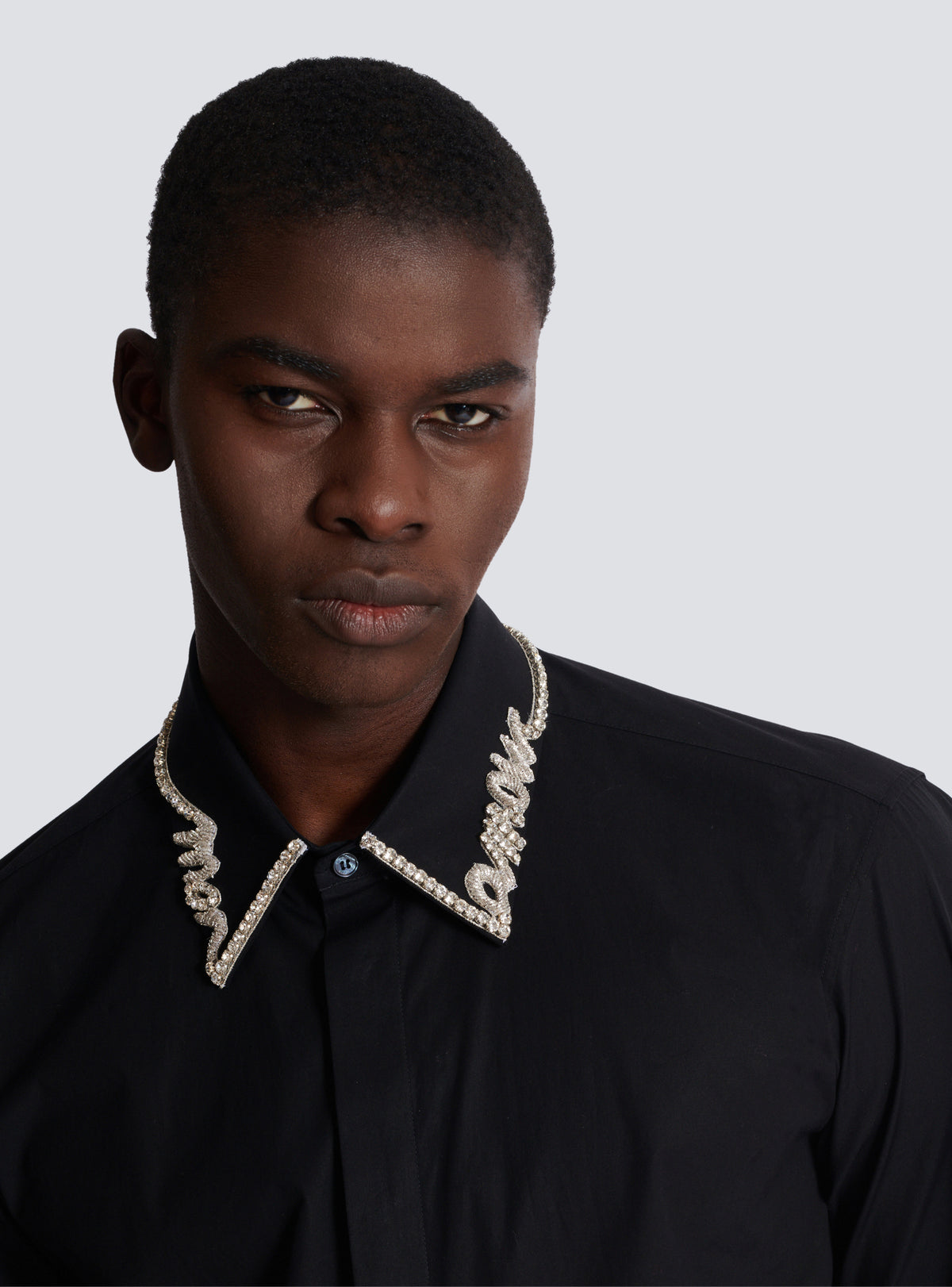 Chemise en popeline à col brodé « lettre d'amour » - Noir & Cristal