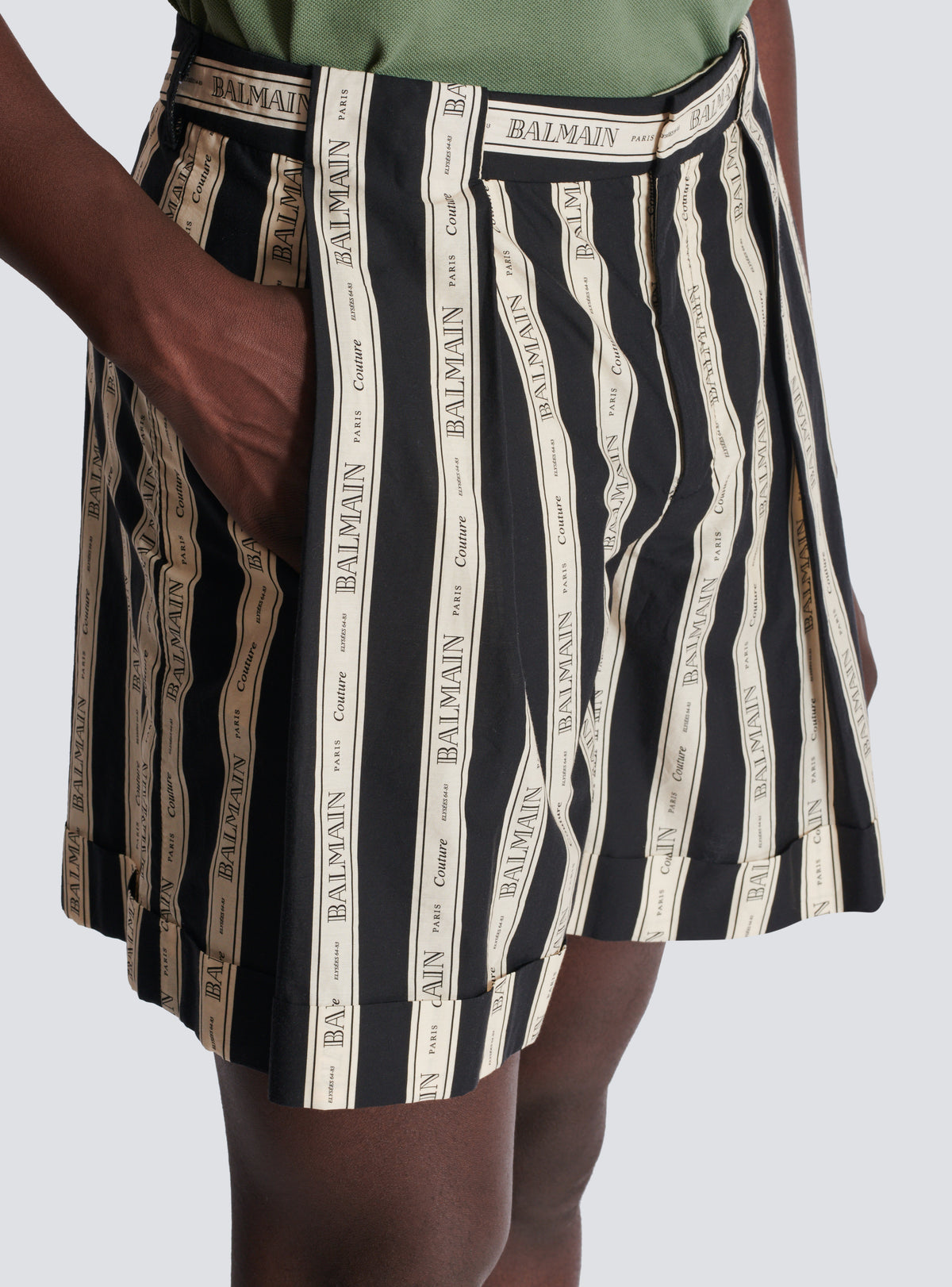 Short plissé en jacquard - Nude & Noir