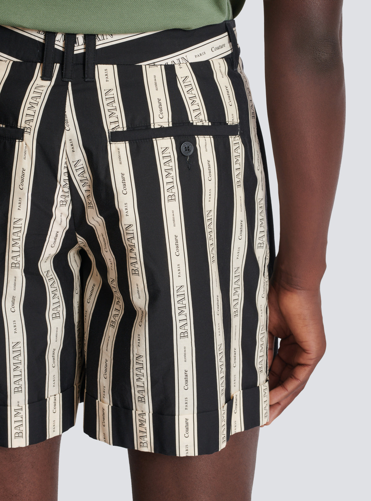 Short plissé en jacquard - Nude & Noir
