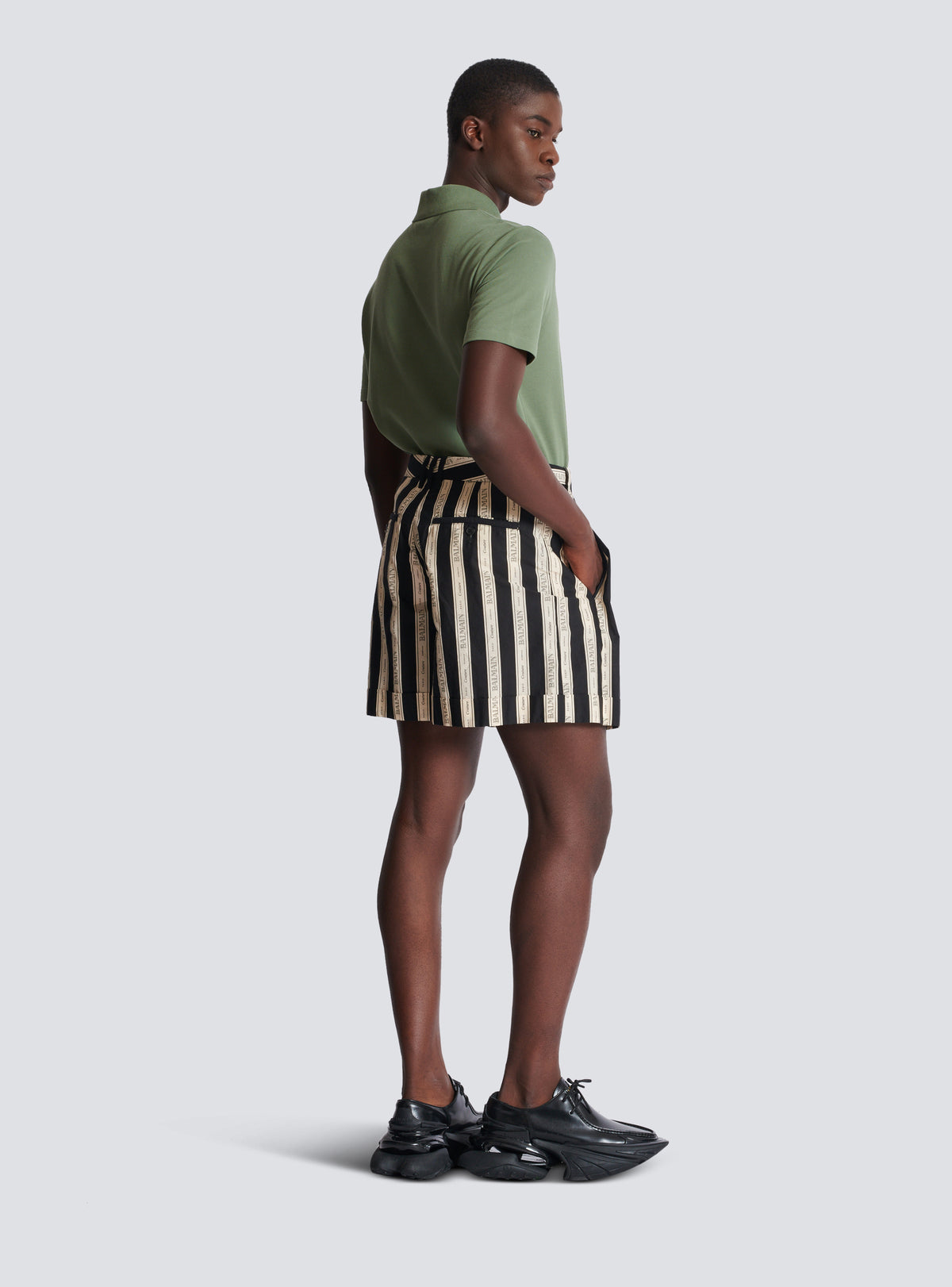 Short plissé en jacquard - Nude & Noir