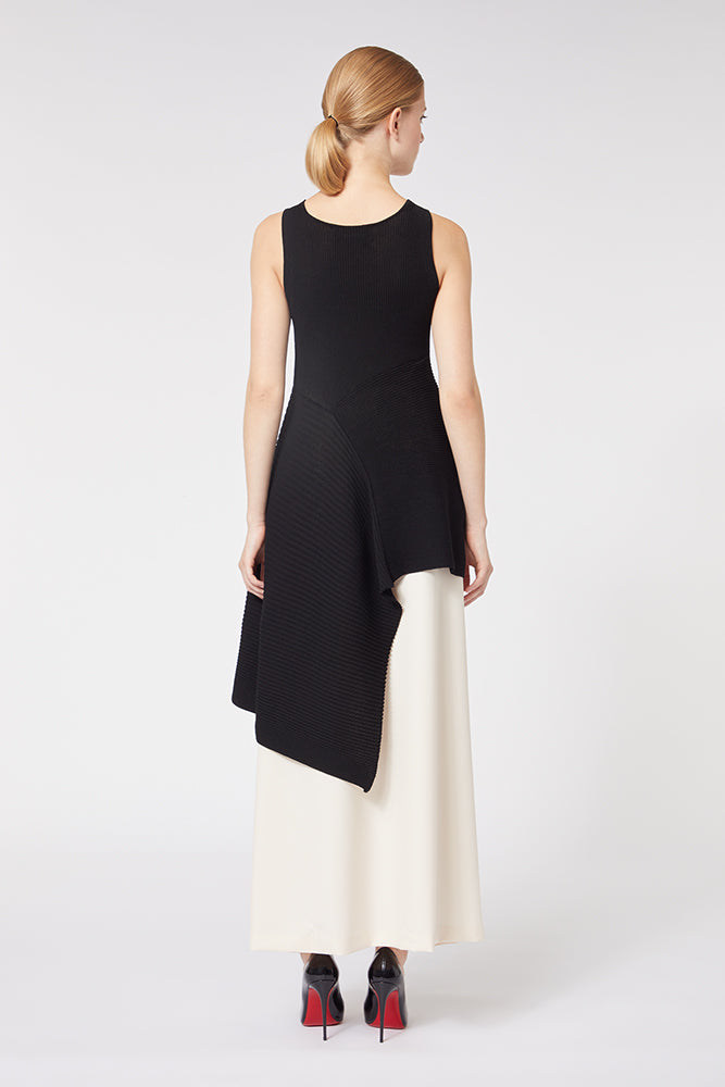 Black / VOLANT PEPLUM TOP