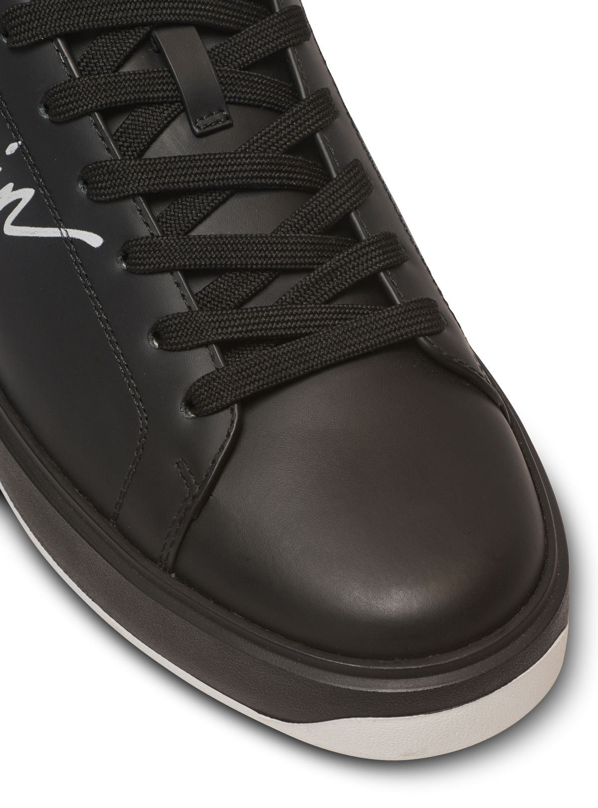 Baskets b-court en cuir de veau - Noir