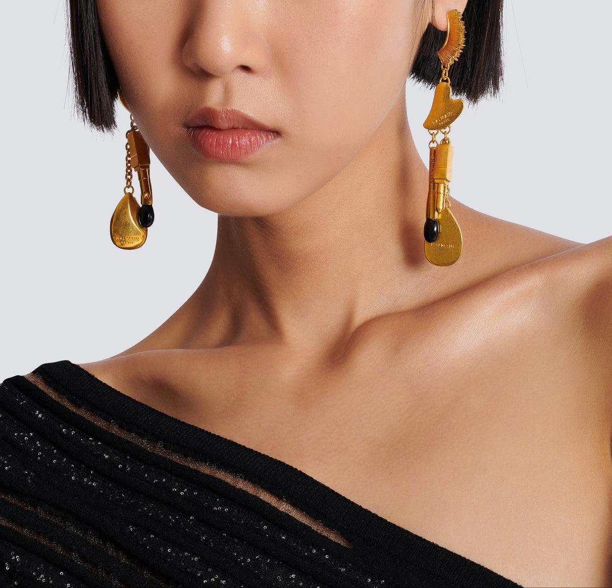 Beauty brass earrings - Noirvintage Brass