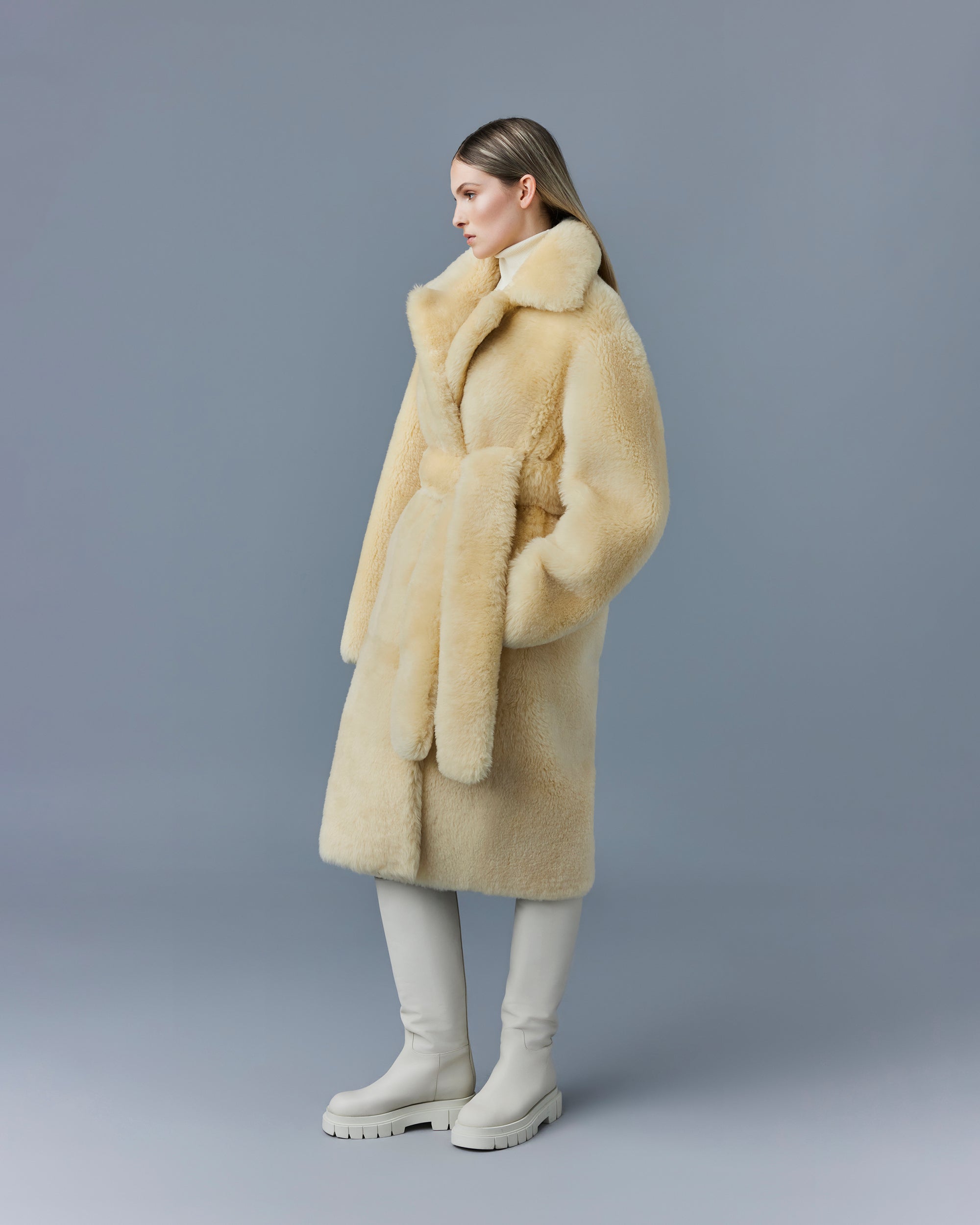 Etienne mid-length coat with fur belt - Ceramic
