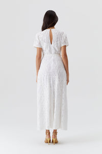 Robe Elara à manches courtes - White