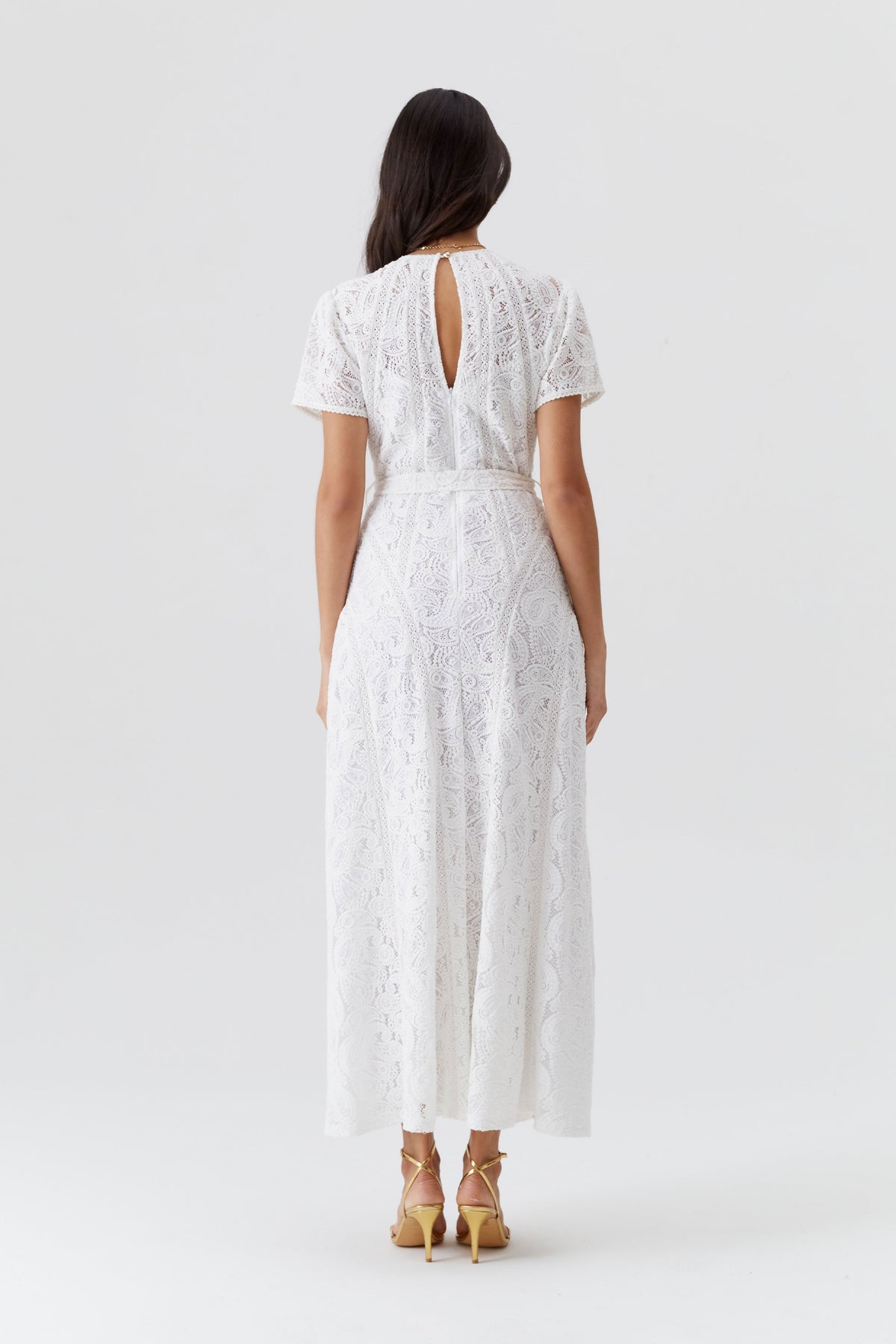 Robe Elara à manches courtes - White