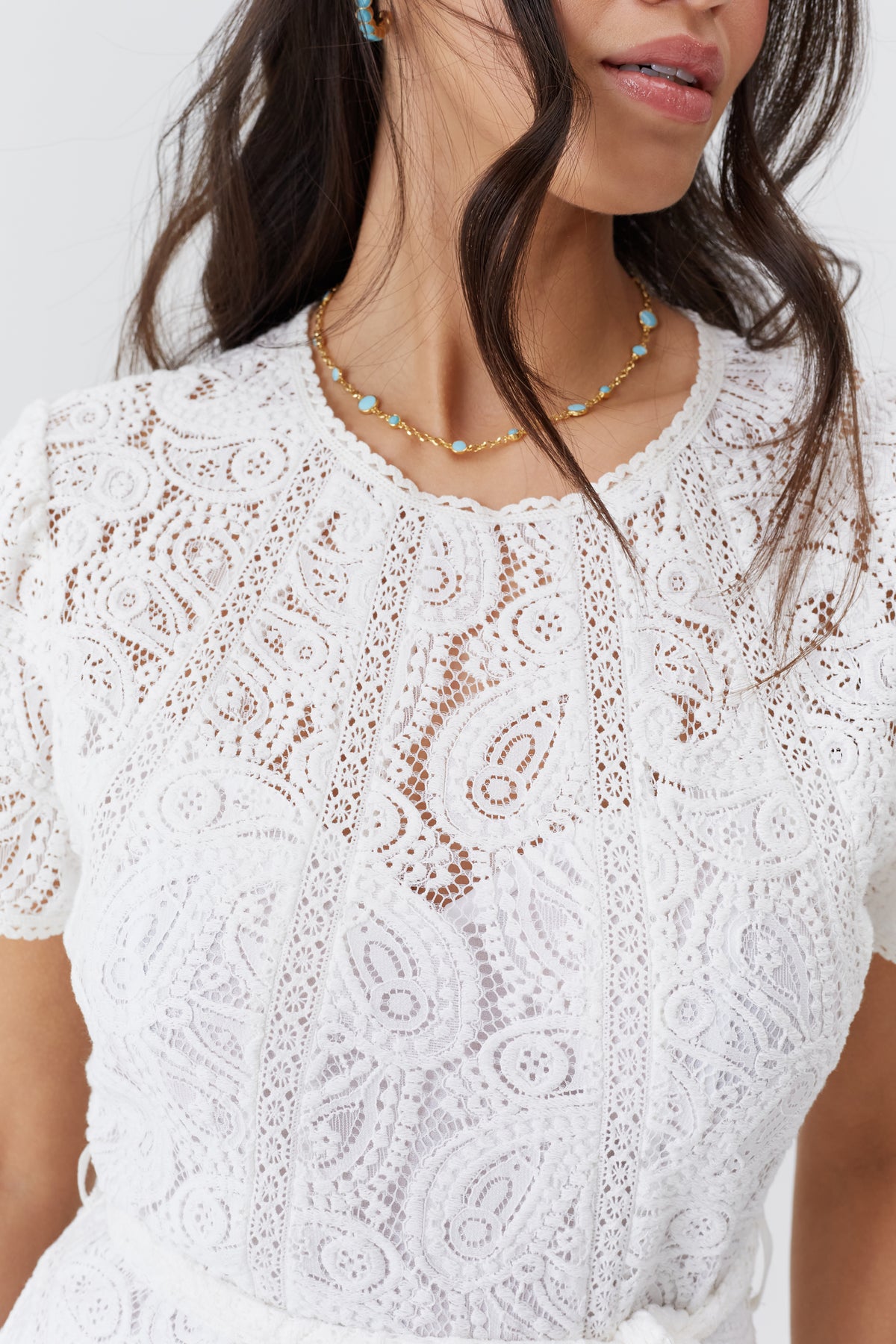 Robe Elara à manches courtes - White