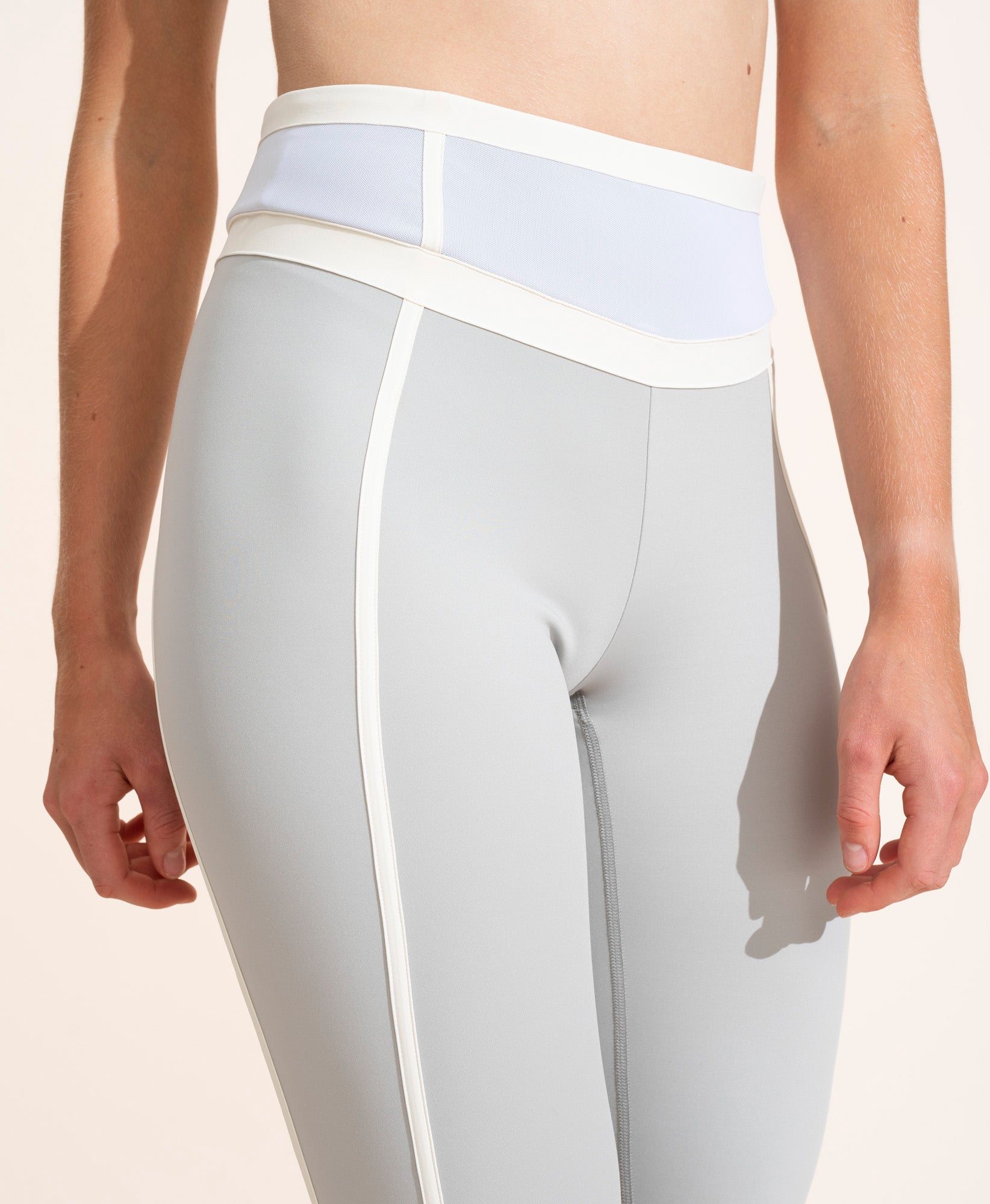 Mara Legging - Grey & Ivory