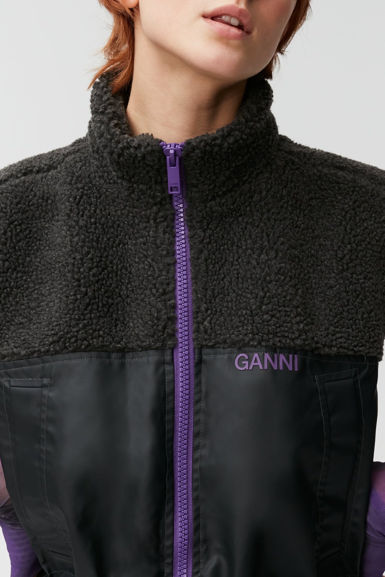 Sleeveless jacket - Phantom