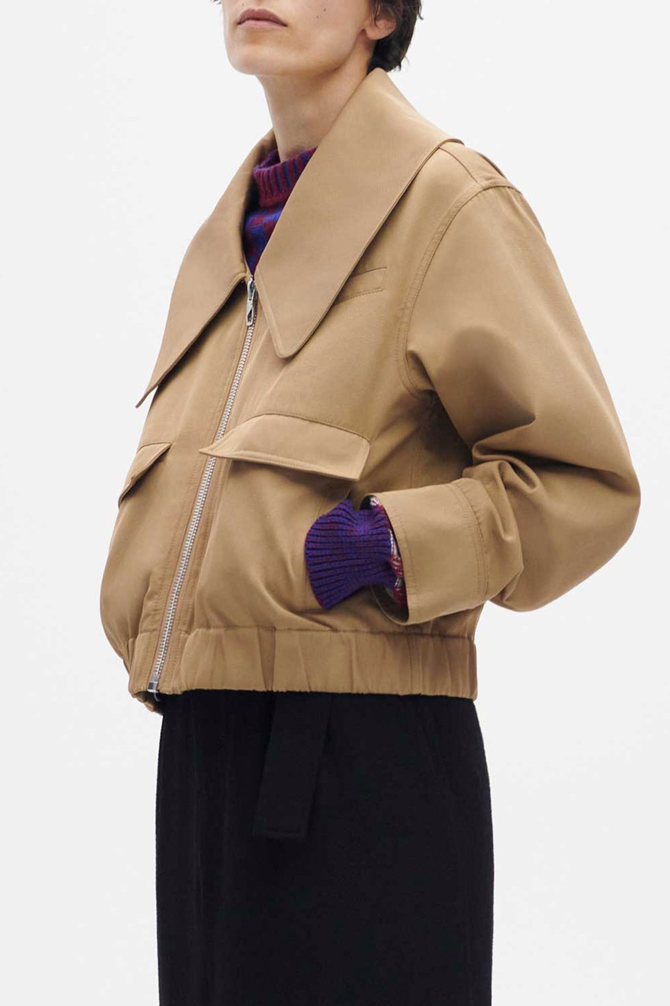 Jacket with pockets and pointed collar - Tiger's Eye