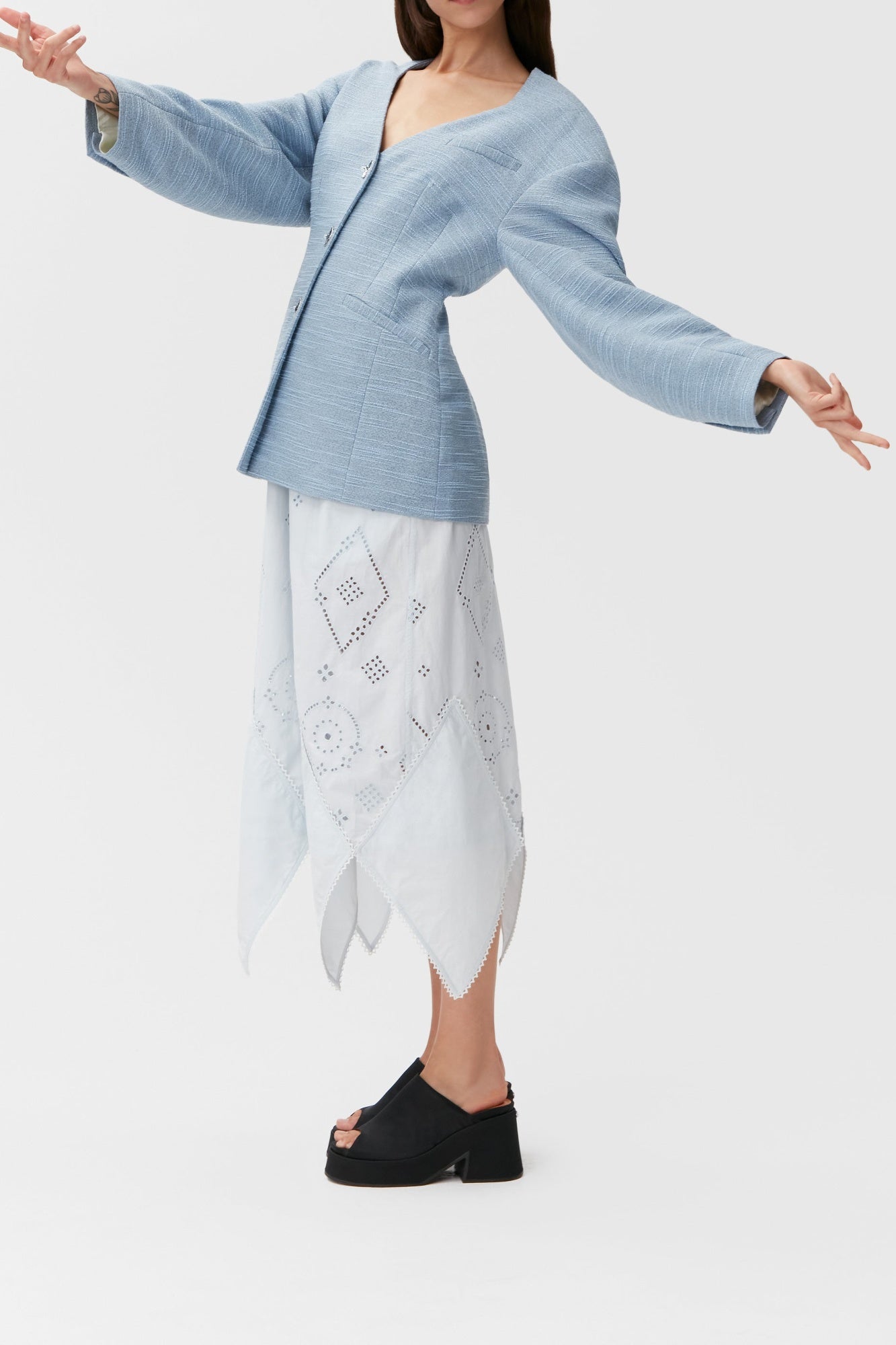 Jupe midi en broderie anglaise - Illusion Blue