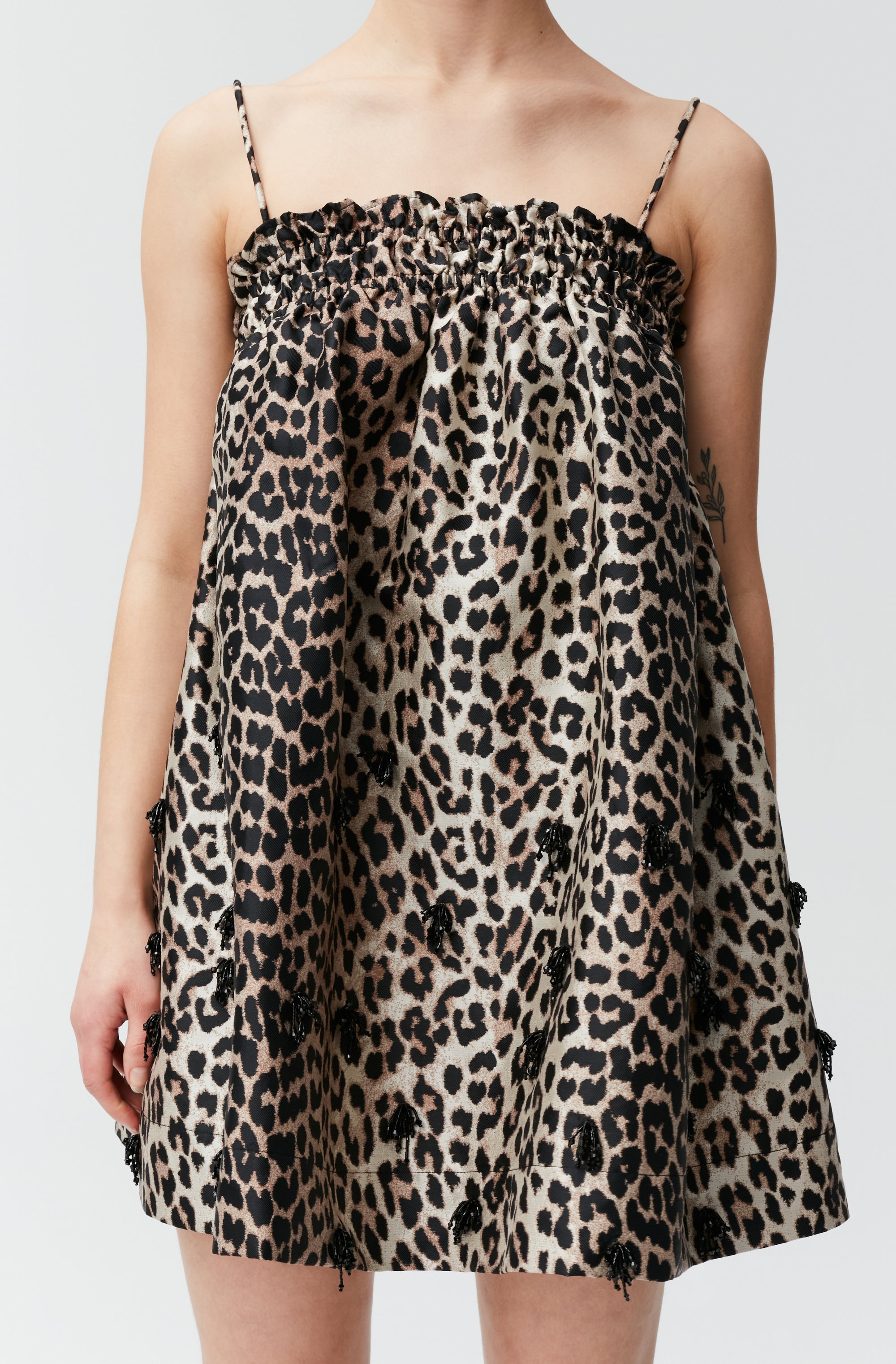 Short babydoll dress with embellishments - Leopard